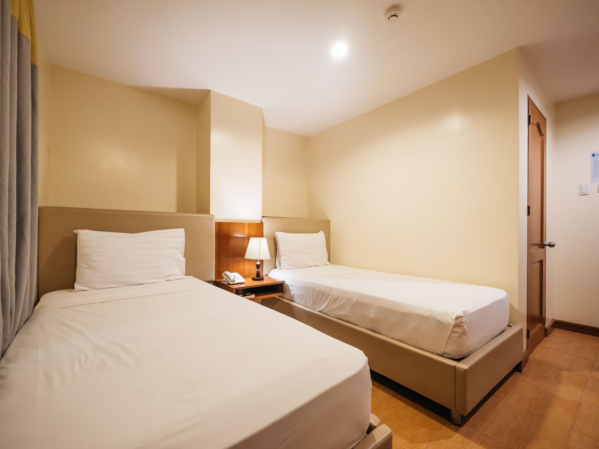 The Well Hotel Cebu Esterno foto