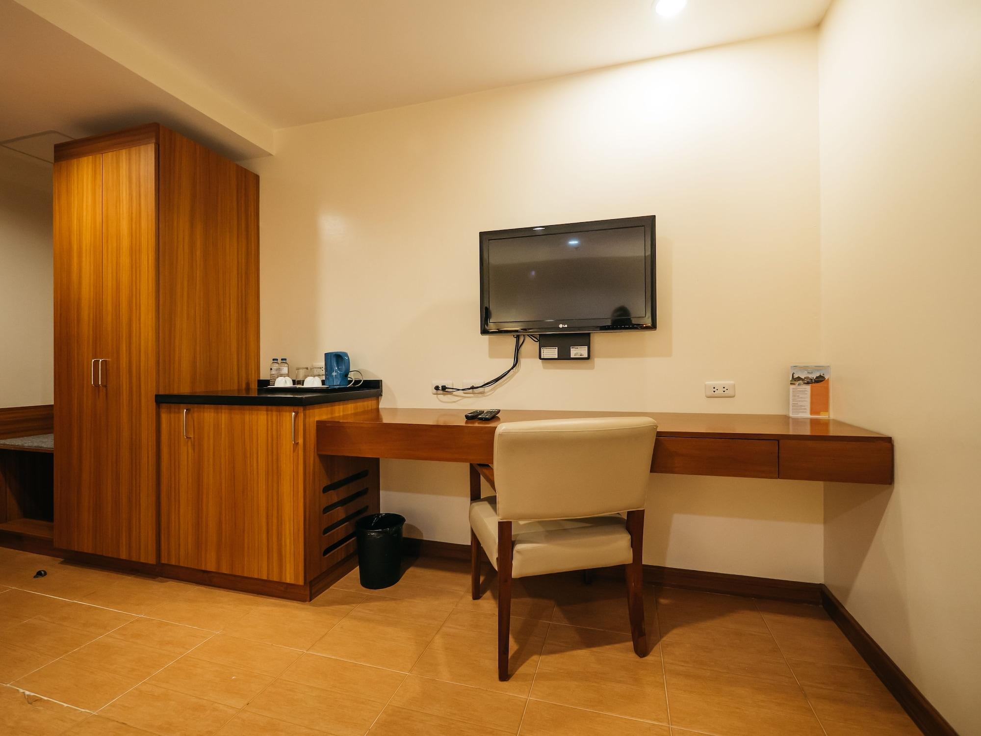 The Well Hotel Cebu Esterno foto
