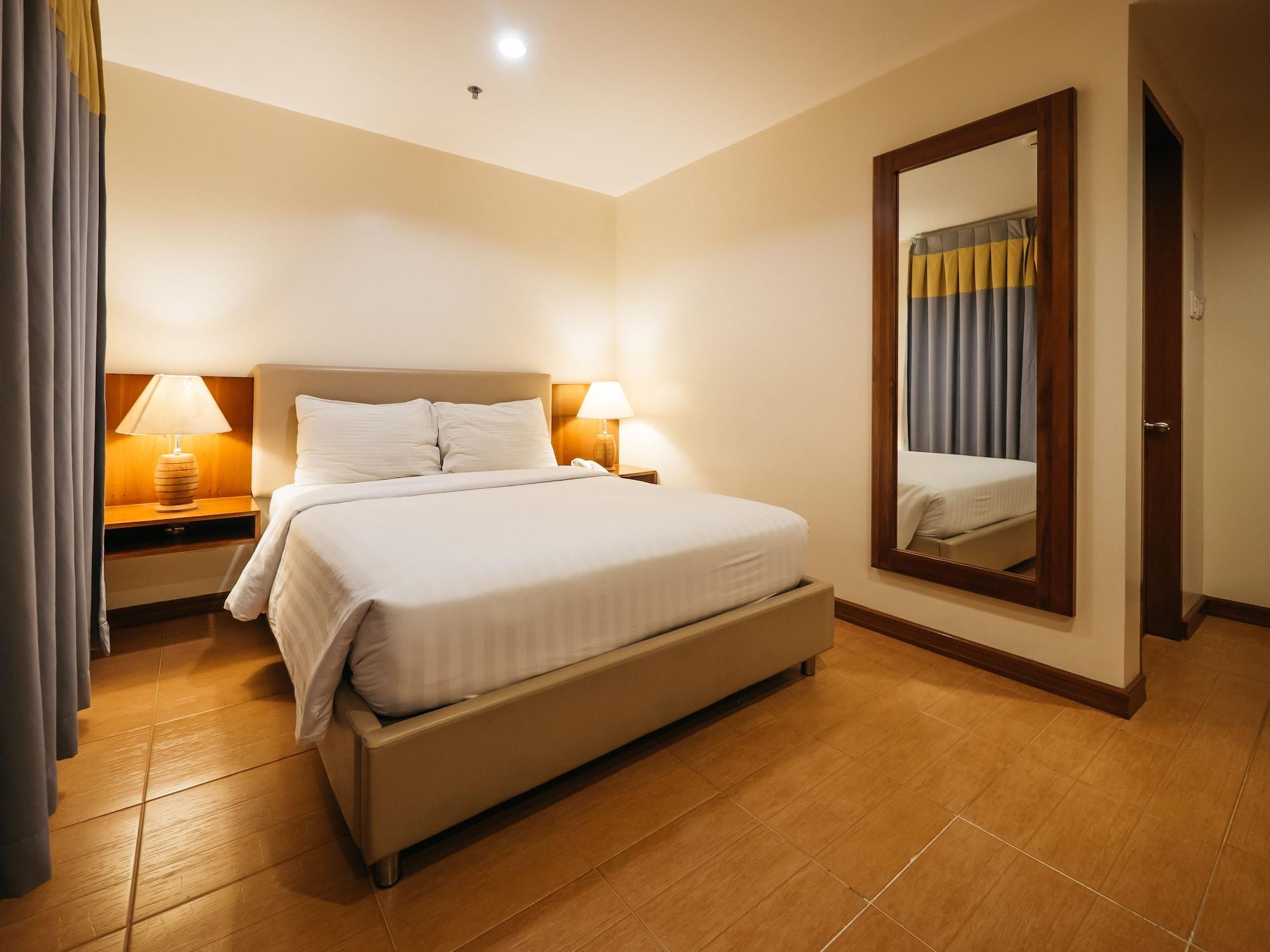 The Well Hotel Cebu Esterno foto