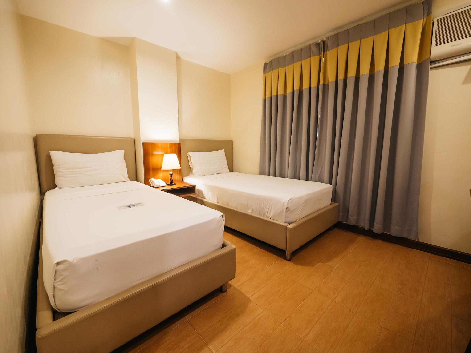 The Well Hotel Cebu Esterno foto