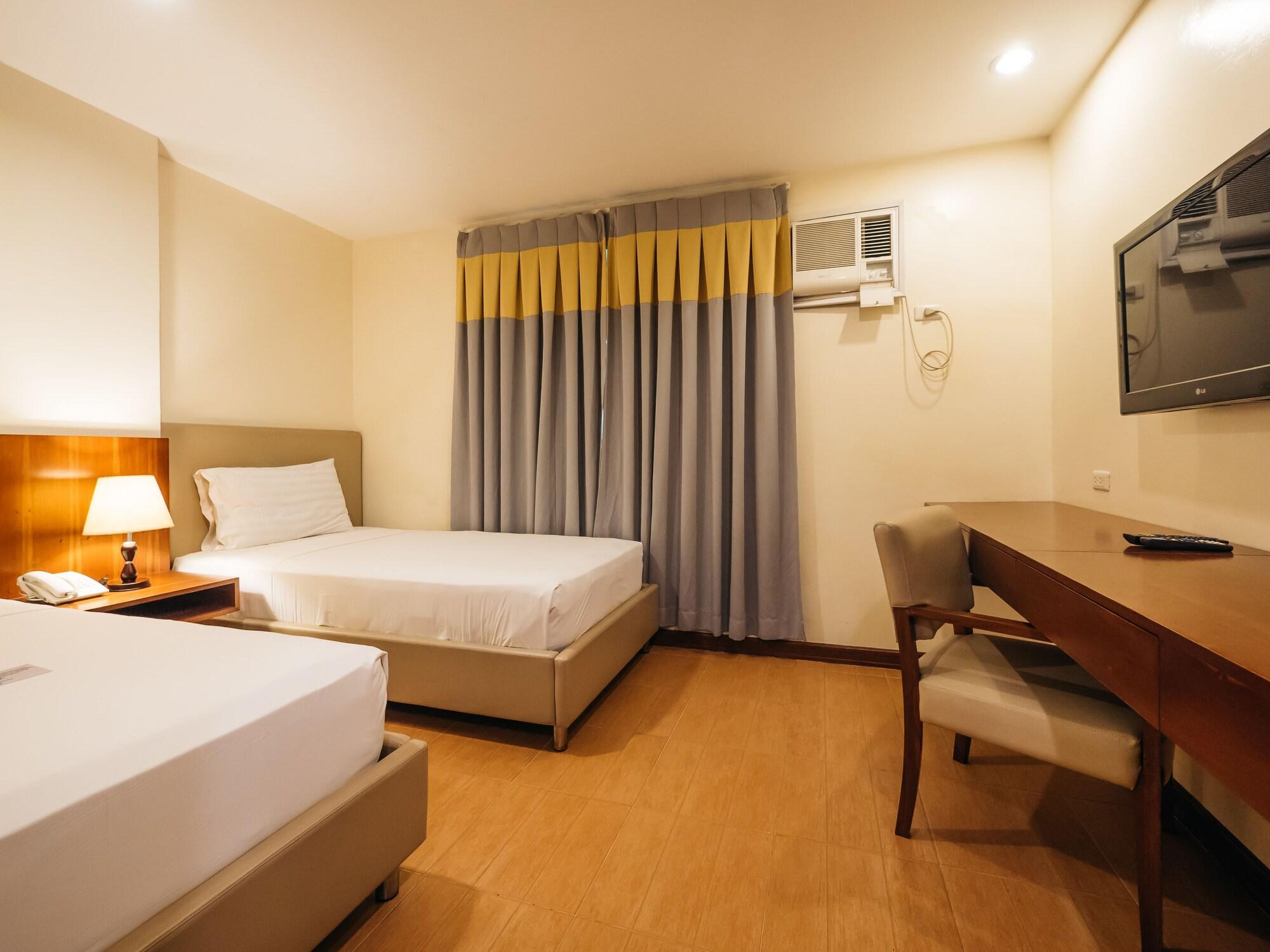 The Well Hotel Cebu Esterno foto